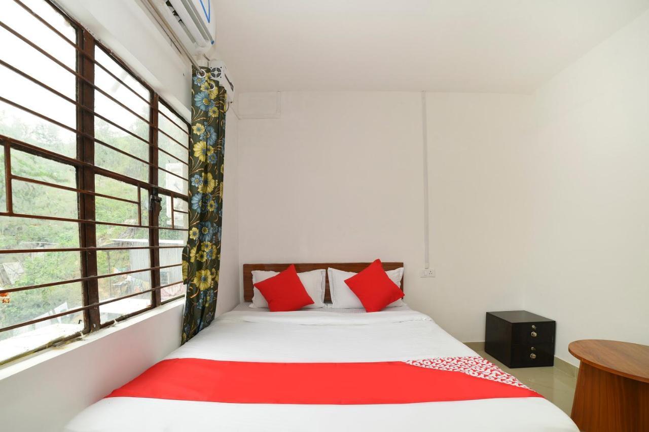 Oyo 40893 Hotel Lotus Guwahati Zewnętrze zdjęcie