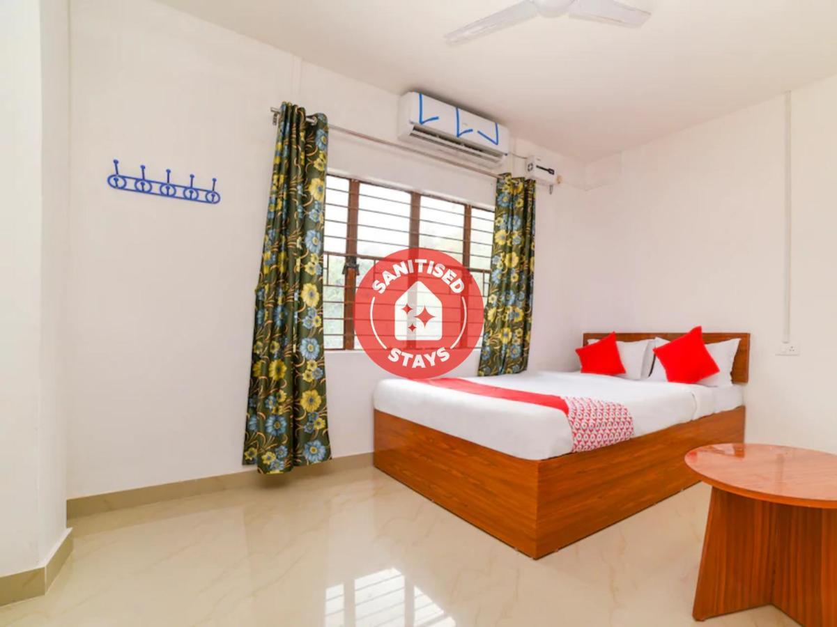 Oyo 40893 Hotel Lotus Guwahati Zewnętrze zdjęcie