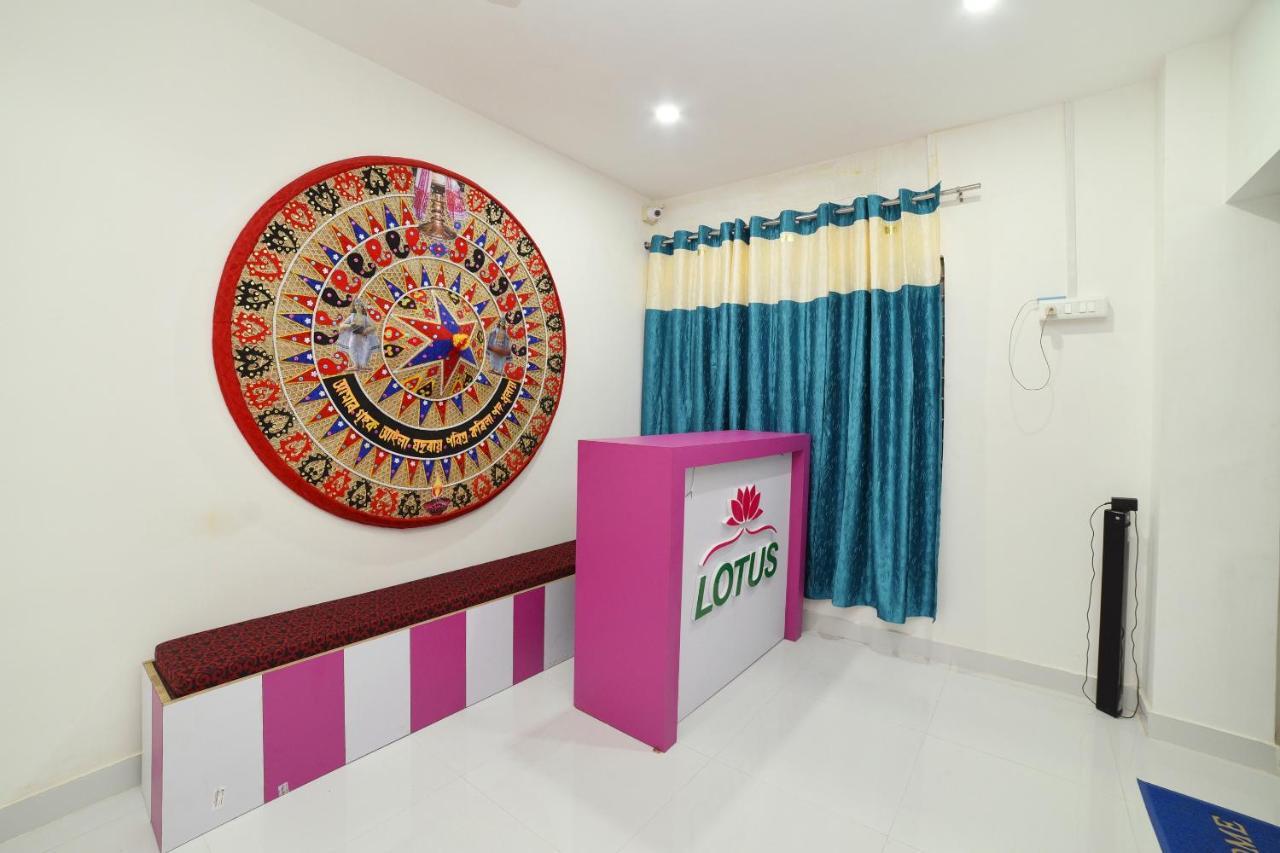 Oyo 40893 Hotel Lotus Guwahati Zewnętrze zdjęcie